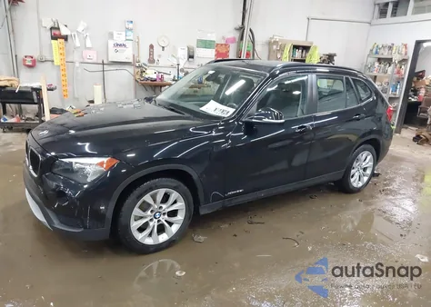 2014 BMW X1 xDrive28I z USA, uszkodzony, nr VIN WBAVL1C52EVY12496